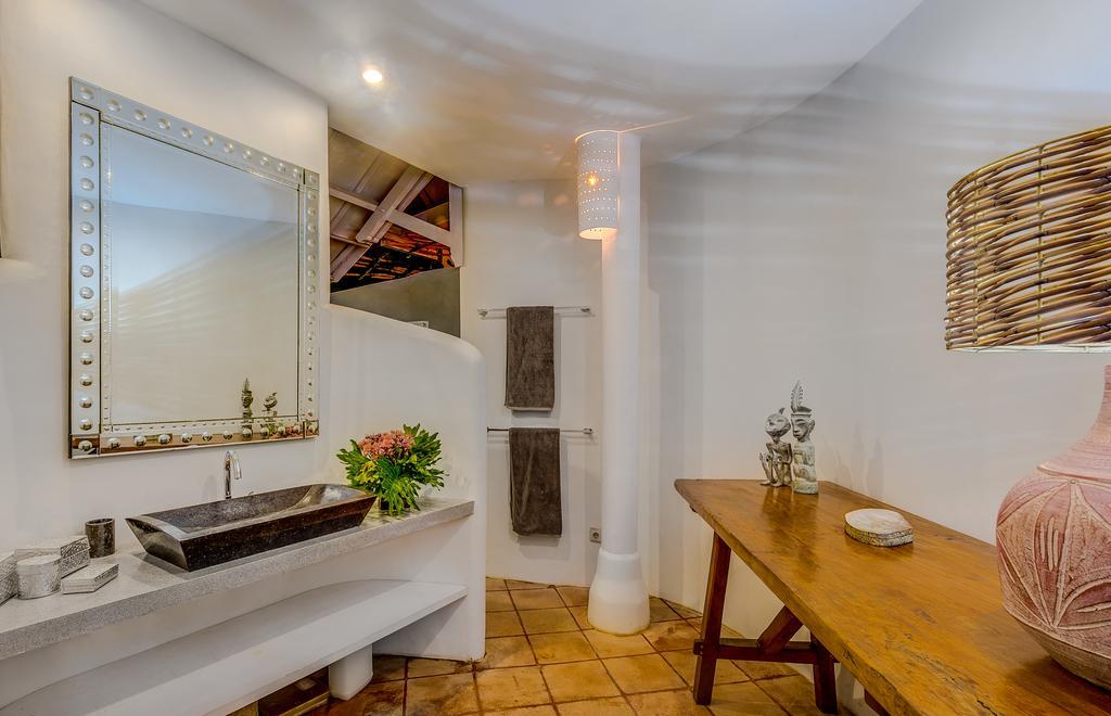 La Villa Oberoi Seminyak Pokoj fotografie